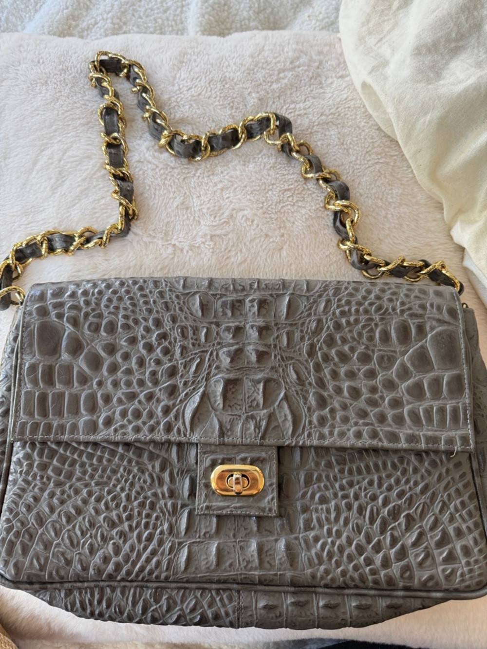 JJ WINTERS LEATHER CROC EMBOSSED PURSE
